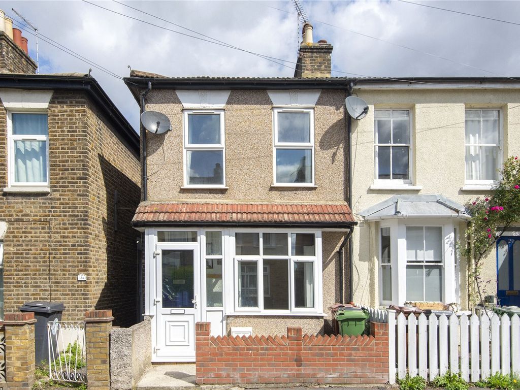 2 bed end terrace house for sale in Mayfield Road, Walthamstow, London