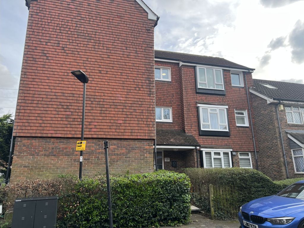 Studio for sale in Kirkham Road, London E6, £200,000 Zoopla