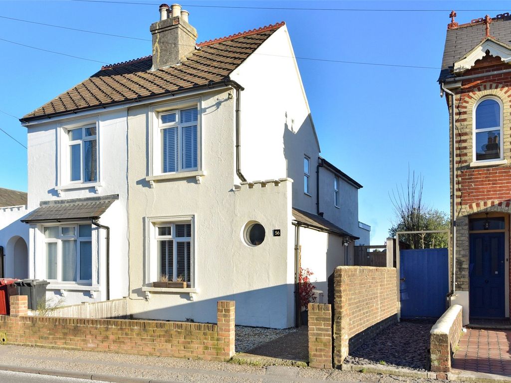 2 bed semidetached house for sale in Bognor Road, Chichester, West
