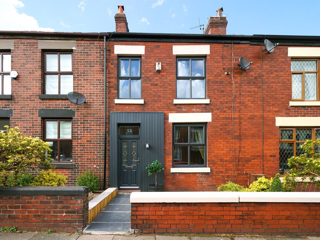 3 bed terraced house to rent in Rigby Lane, Bradshaw, Bolton, Greater