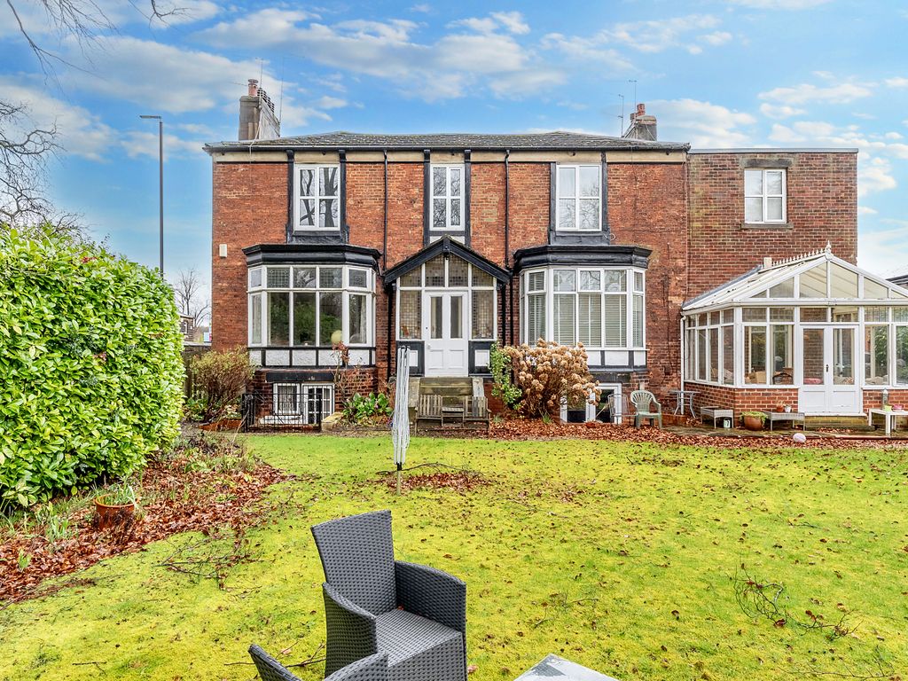 2 bed flat for sale in Ladywood Cottages, 9 Oakwood Lane, Oakwood