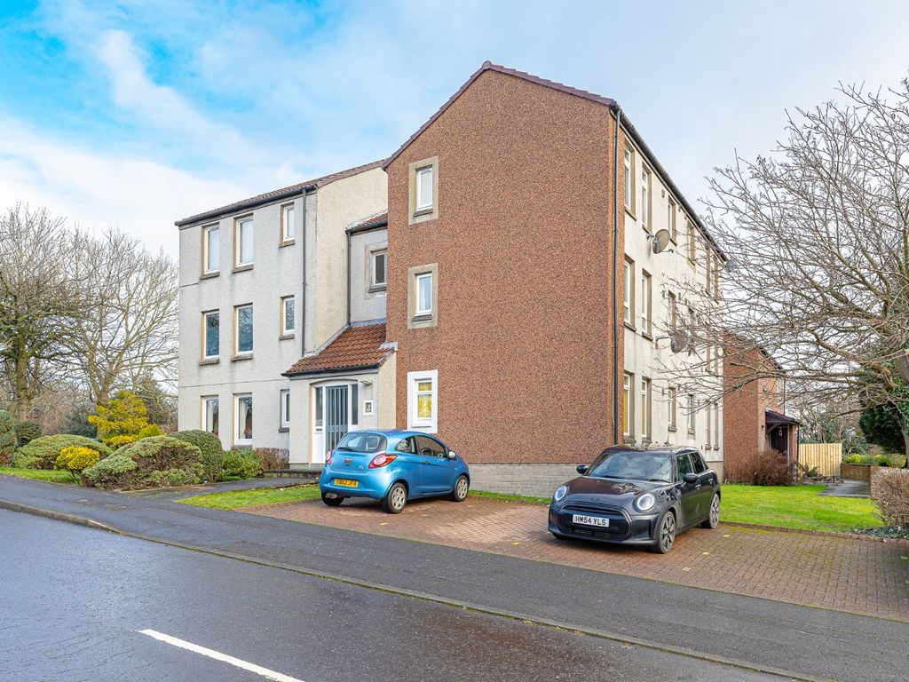 Studio to rent in Springfield Road, Linlithgow EH49, £575 pcm Zoopla