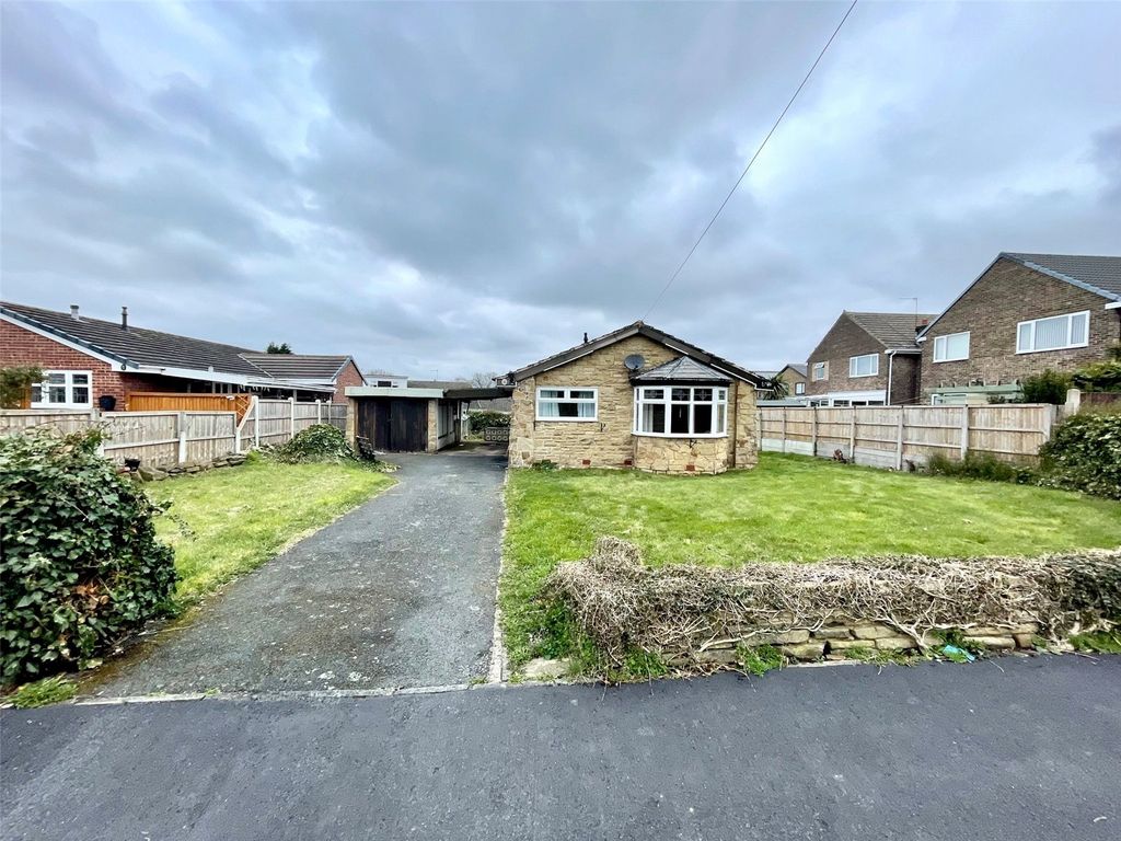 2 bed bungalow for sale in Springhill Avenue, Crofton, Wakefield, West