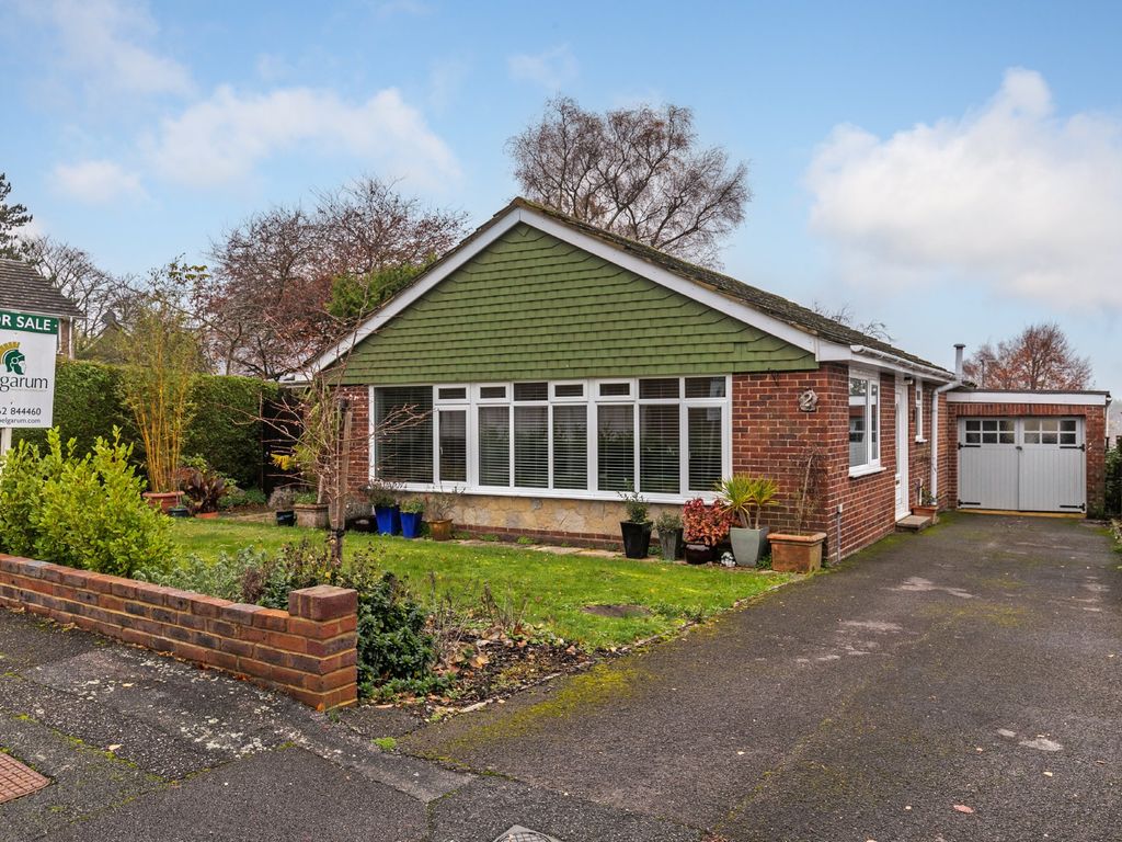 Lynch Close, Winchester SO22  