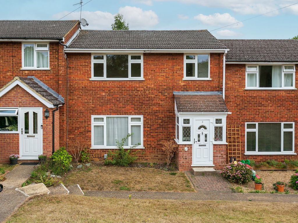 3 bed terraced house for sale in University Close, Bushey