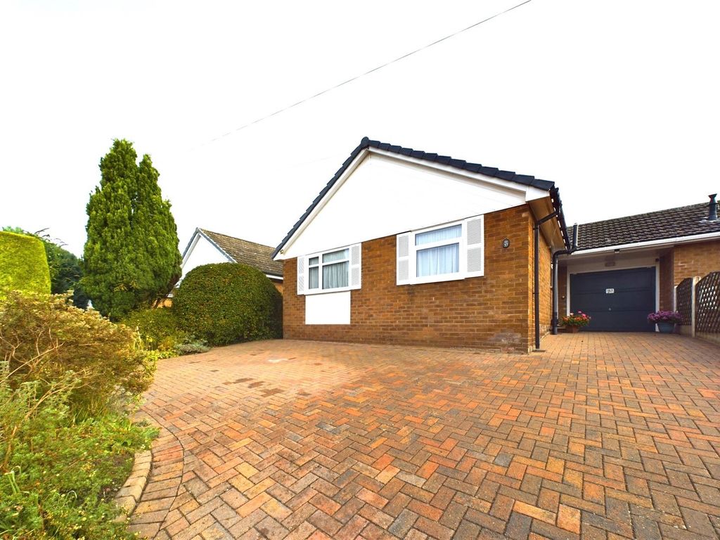 2 bed semidetached bungalow for sale in Stancliffe Avenue, Marford