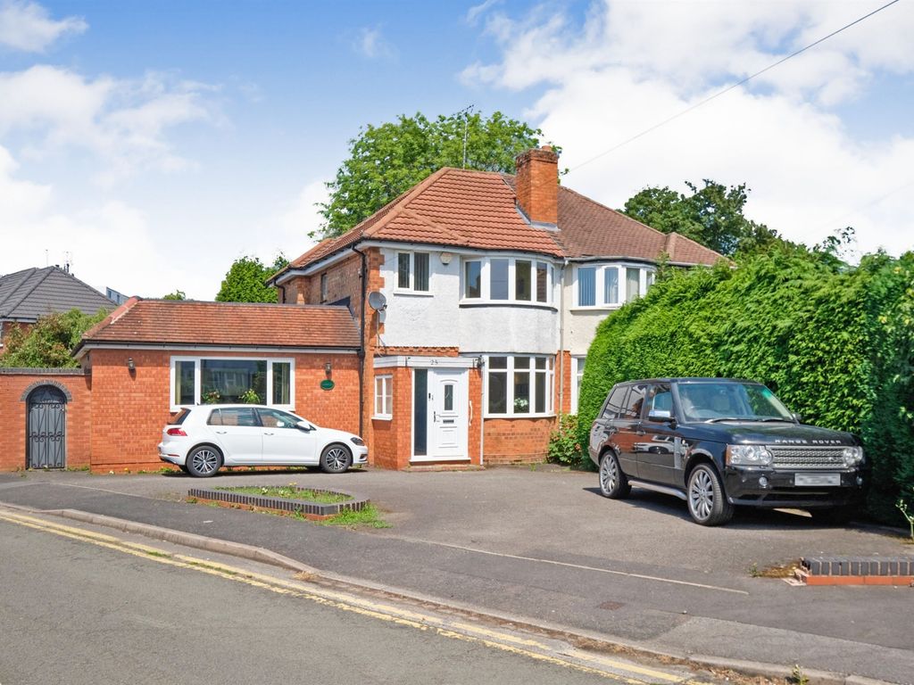 3 bed semidetached house for sale in Arden Croft, Solihull B92 Zoopla