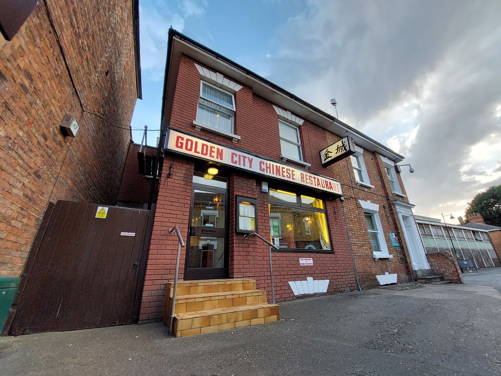 The Crescent, Spalding PE11  