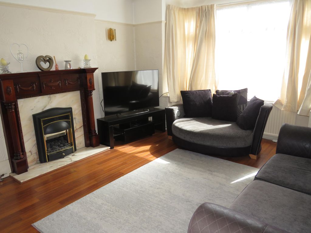 5 bed semidetached house to rent in Upland Road, Upton, Wirral CH49