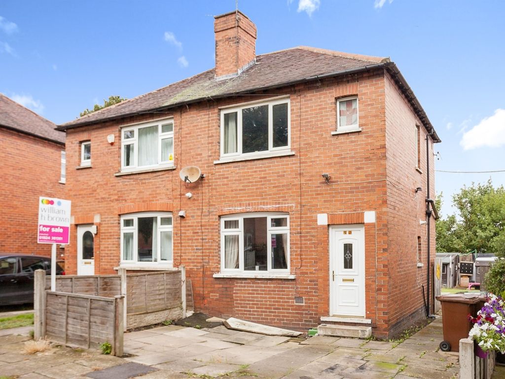 2 bed semidetached house for sale in Flanshaw Crescent, Wakefield WF2