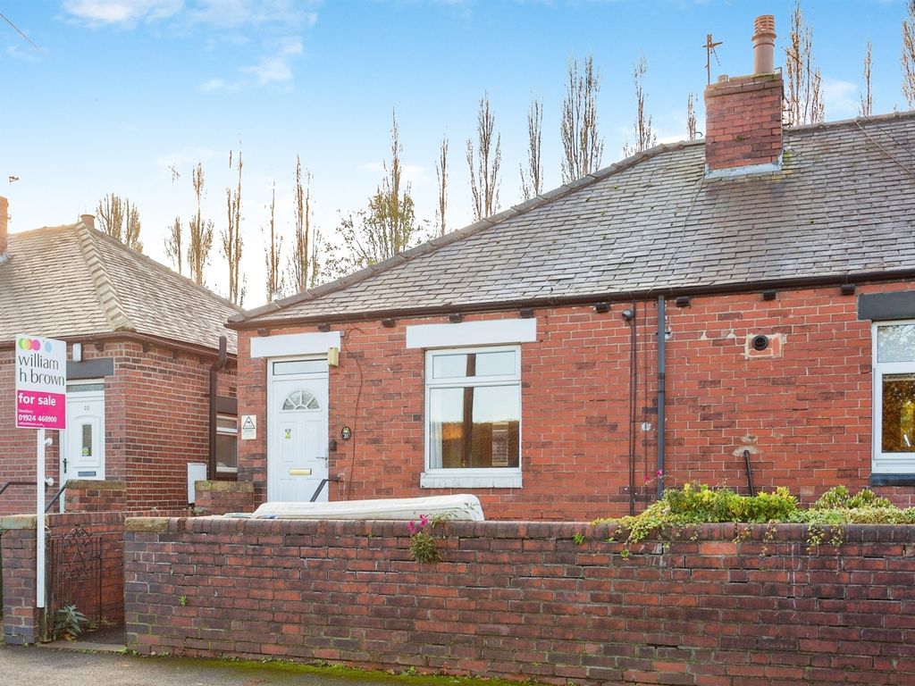 1 bed semidetached bungalow for sale in Douglas Street, Thornhill Lees