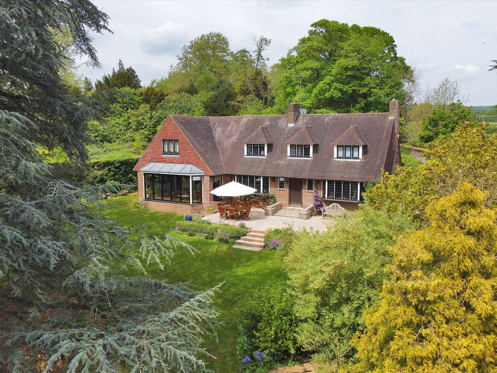 5 bed detached house for sale in Combe Bank Drive, Sundridge, Sevenoaks