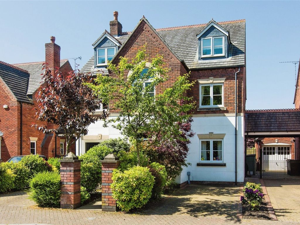 4 bed detached house for sale in Ladybank Avenue, Fulwood, Preston PR2