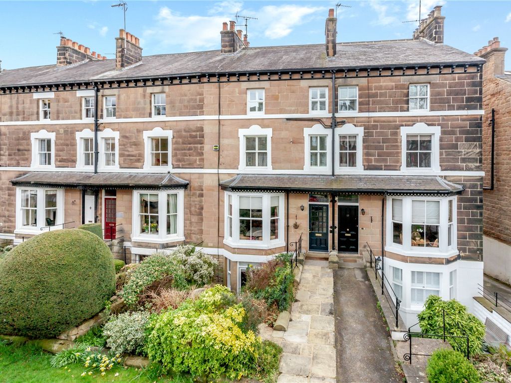 4 bed terraced house for sale in Swan Road, Harrogate, North Yorkshire