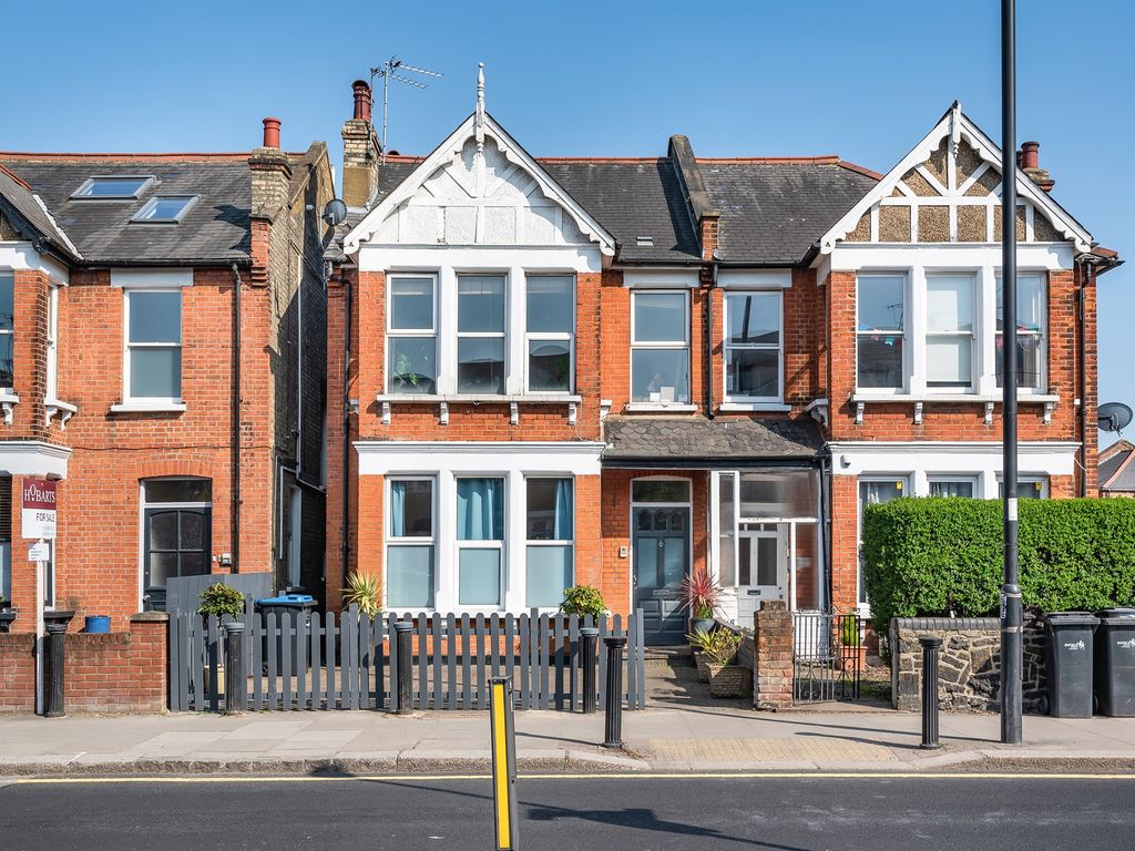 Brownlow Road London N11  