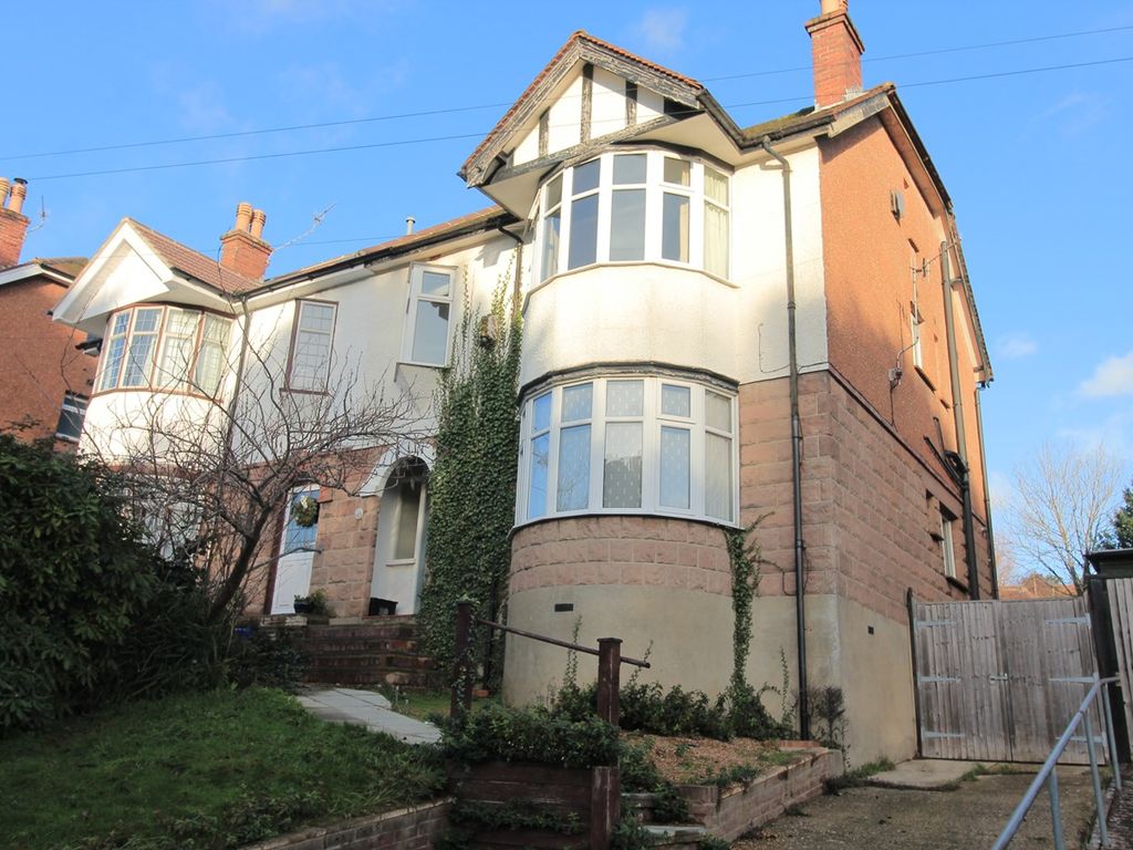 4 bed semidetached house for sale in St Helens Road, Hastings TN34
