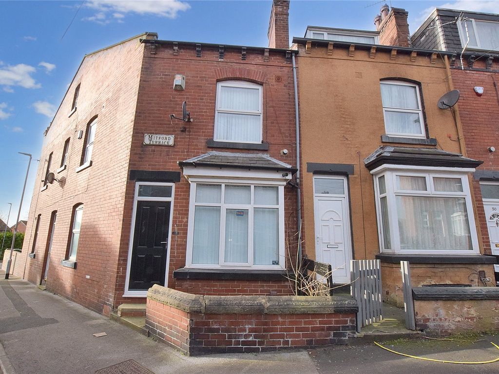 3 bed terraced house for sale in Simpson Grove, Leeds, West Yorkshire