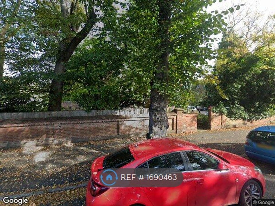 2 bed flat to rent in Erleigh Road, Reading RG1 Zoopla