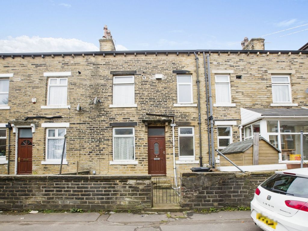 2 bed terraced house for sale in Franklin Street, Halifax, West