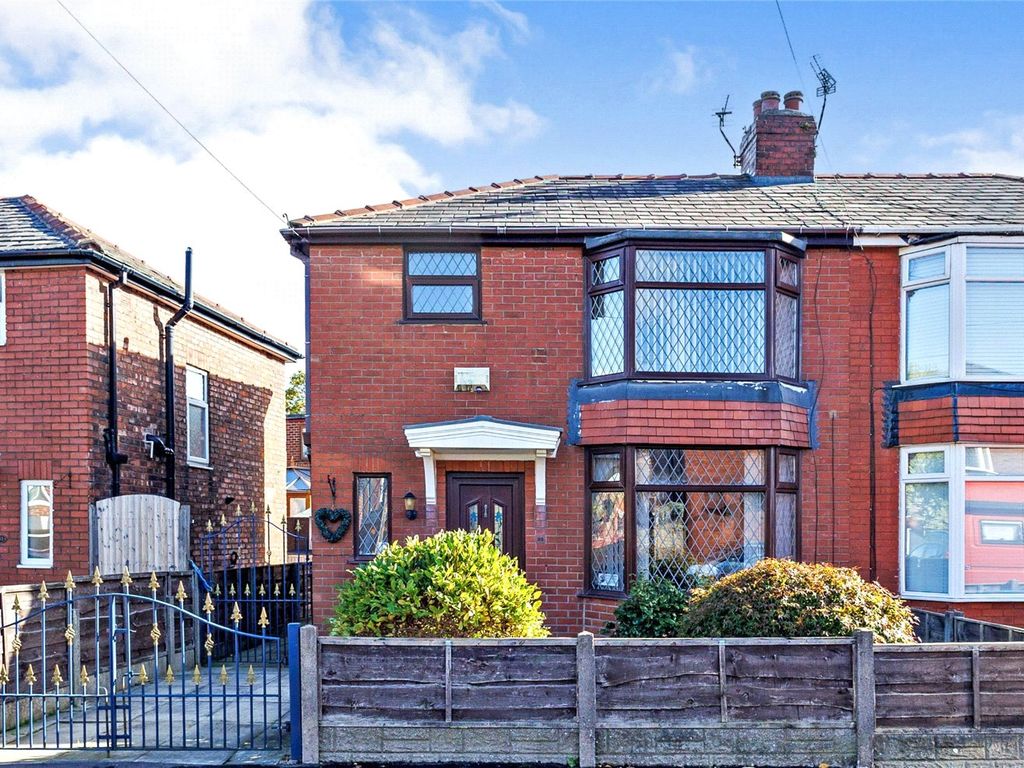 3 bed semidetached house for sale in Masefield Road, Droylsden
