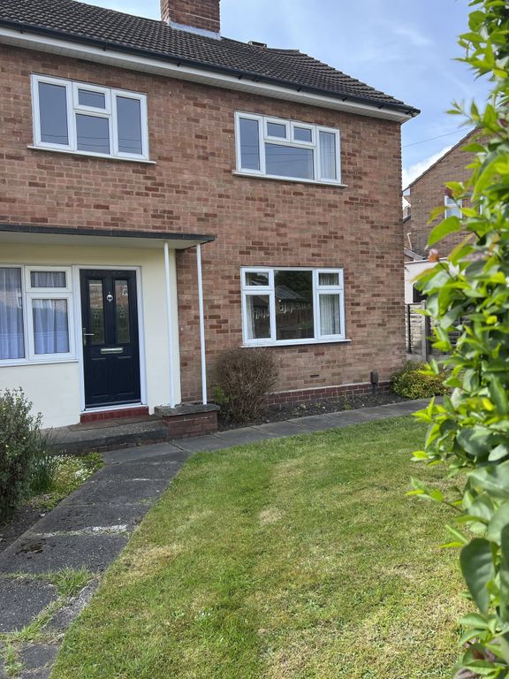 3 bed semidetached house to rent in Redbrook Lane, Rugeley WS15 Zoopla