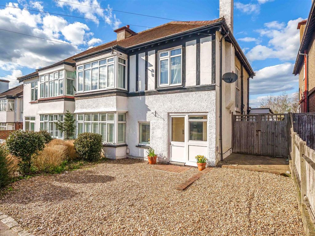 3 bed for sale in West Hill, Epsom KT19 Zoopla
