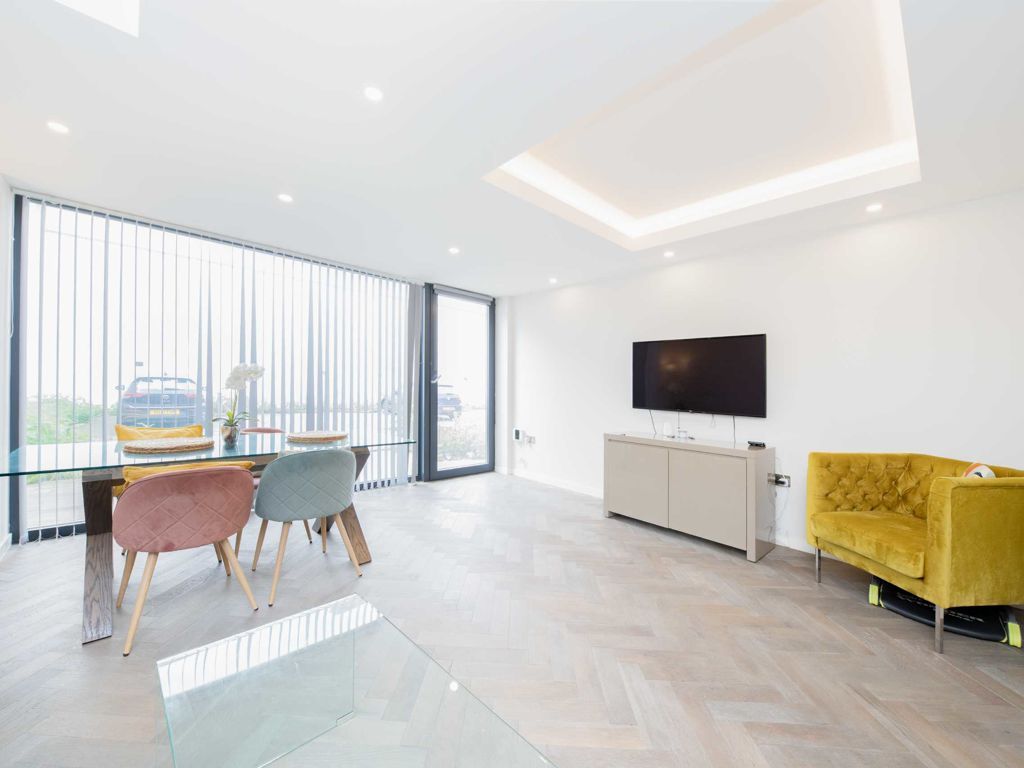 2 bed flat for sale in Britannia Road, London SW6 Zoopla