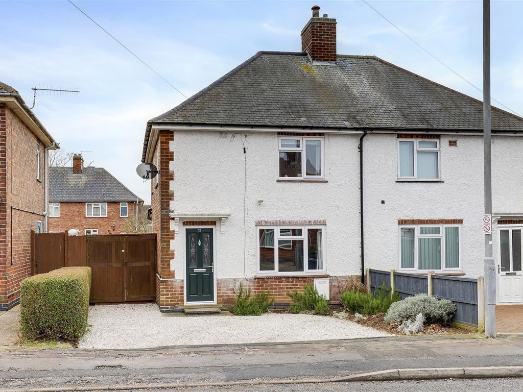 3 bed semidetached house for sale in Ravenswood Road, Arnold