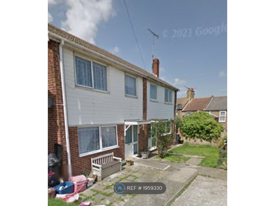 3 bed end terrace house to rent in Alma Road, Ramsgate CT11, £1,200 pcm