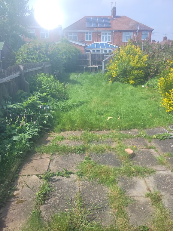 3 bed semidetached house for sale in Abbey Lane, Leicester LE4, £295,000 Zoopla