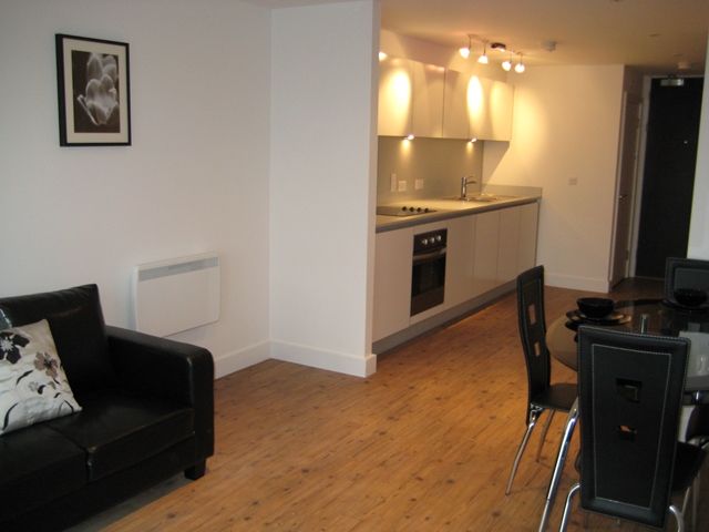 Investment Sale - Hub, 2 Bed Duplex, Parking B4  