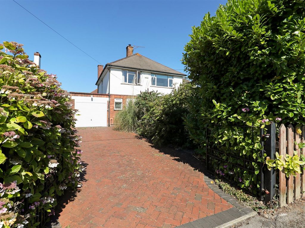 4 bed detached house for sale in Edward Road West, Clevedon BS21 Zoopla
