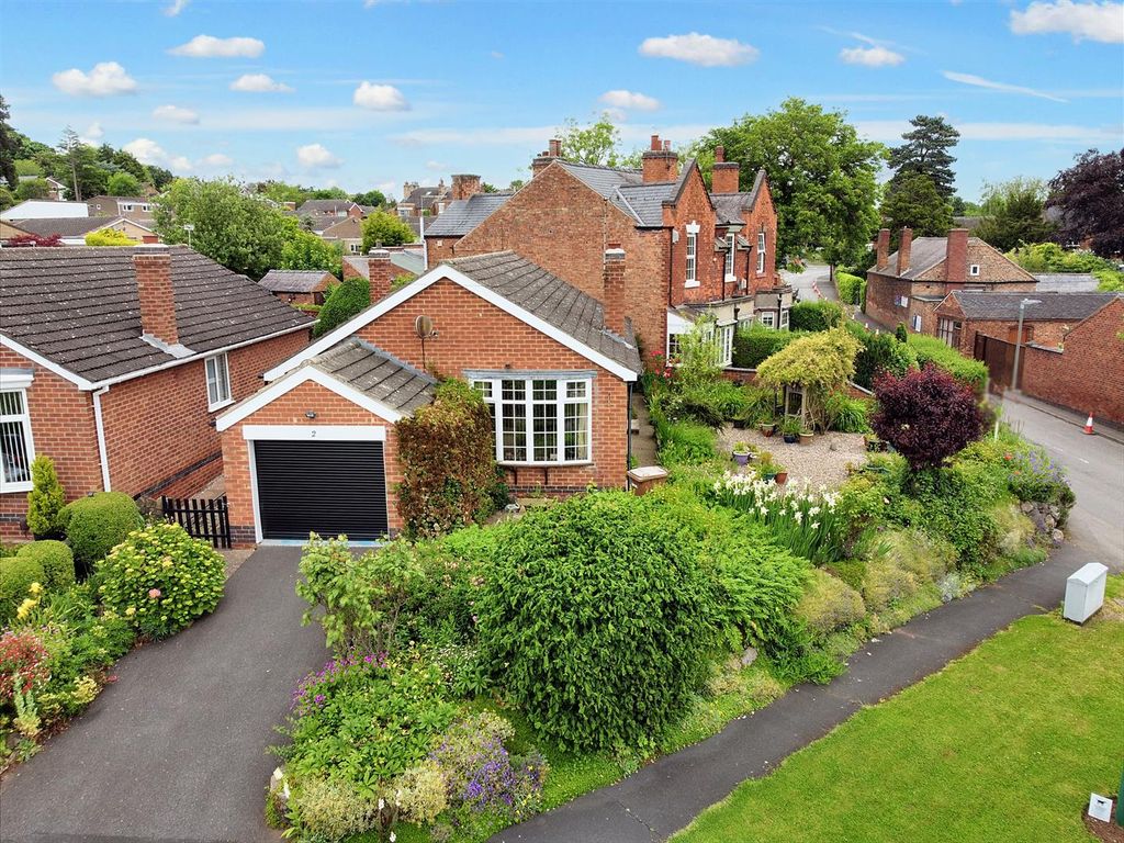 2 bed detached bungalow for sale in Hillcroft Drive, Ockbrook, Derby