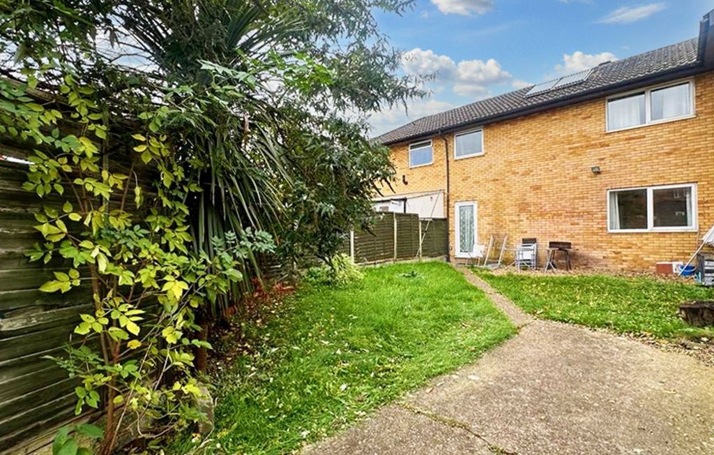 3 bed terraced house for sale in Sheerwater Road, London E16, £500,000