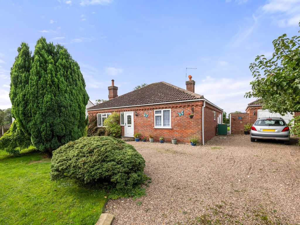 3 bed detached bungalow for sale in Brambleberry Lane, IrbyInThe