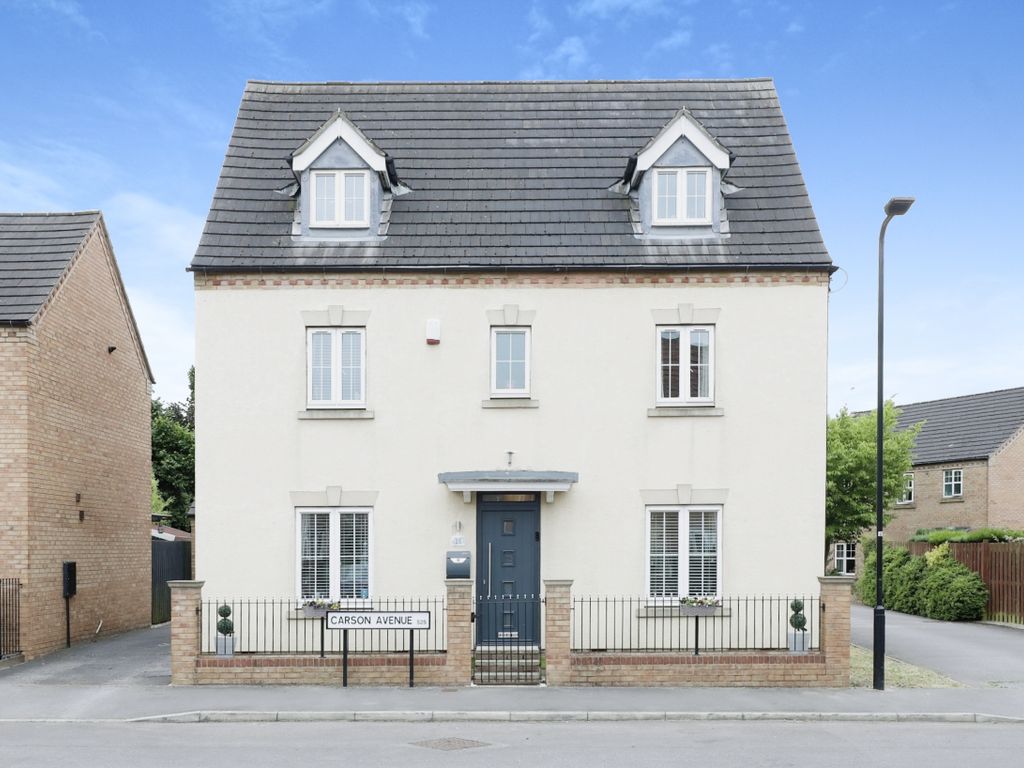 5 bed detached house for sale in Carson Avenue, Dinnington, Sheffield