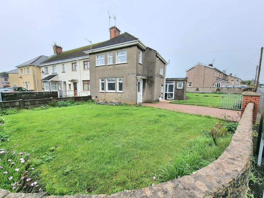 3 bed semidetached house to rent in Mill Road, Pyle, Bridgend, Bridgend County. CF33 Zoopla