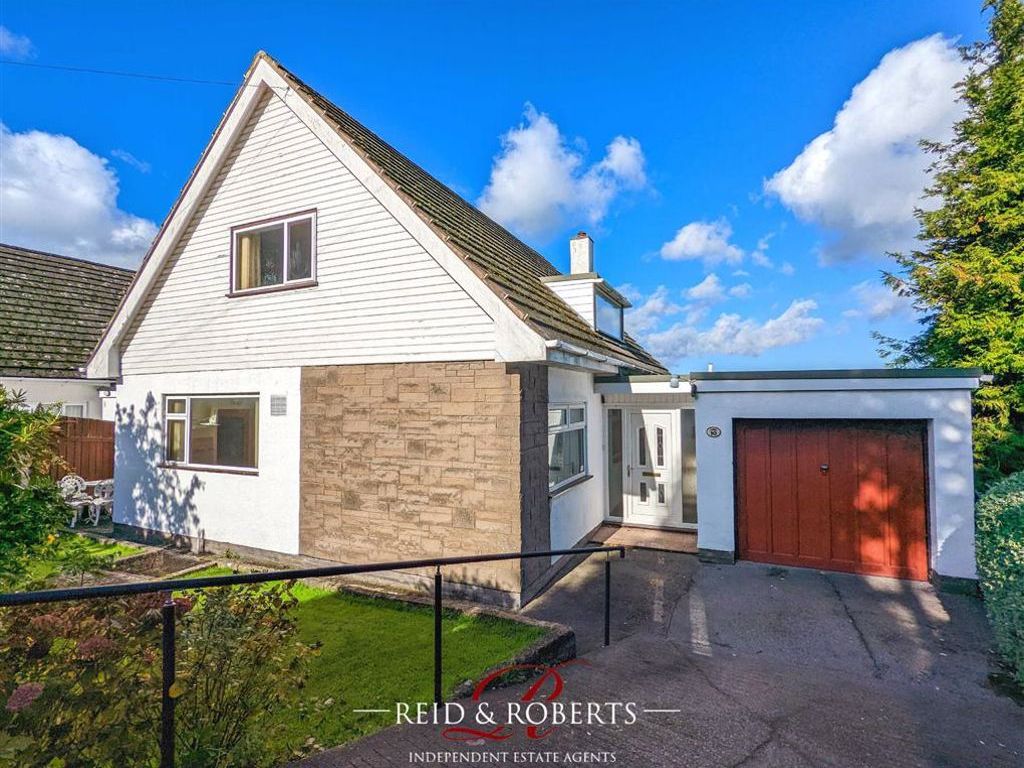 3 bed detached bungalow for sale in Celyn Park, Carmel, Holywell