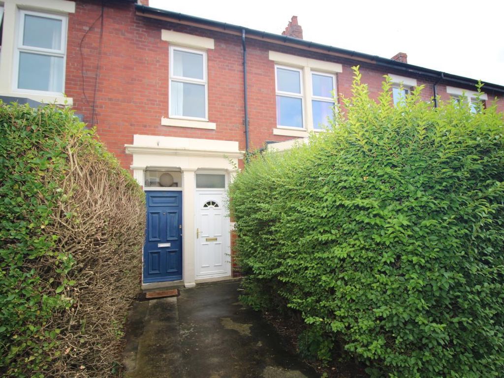 2 bed flat to rent in Beaumont Terrace, South Gosforth, NewcastleUponTyne NE3, £850 pcm Zoopla