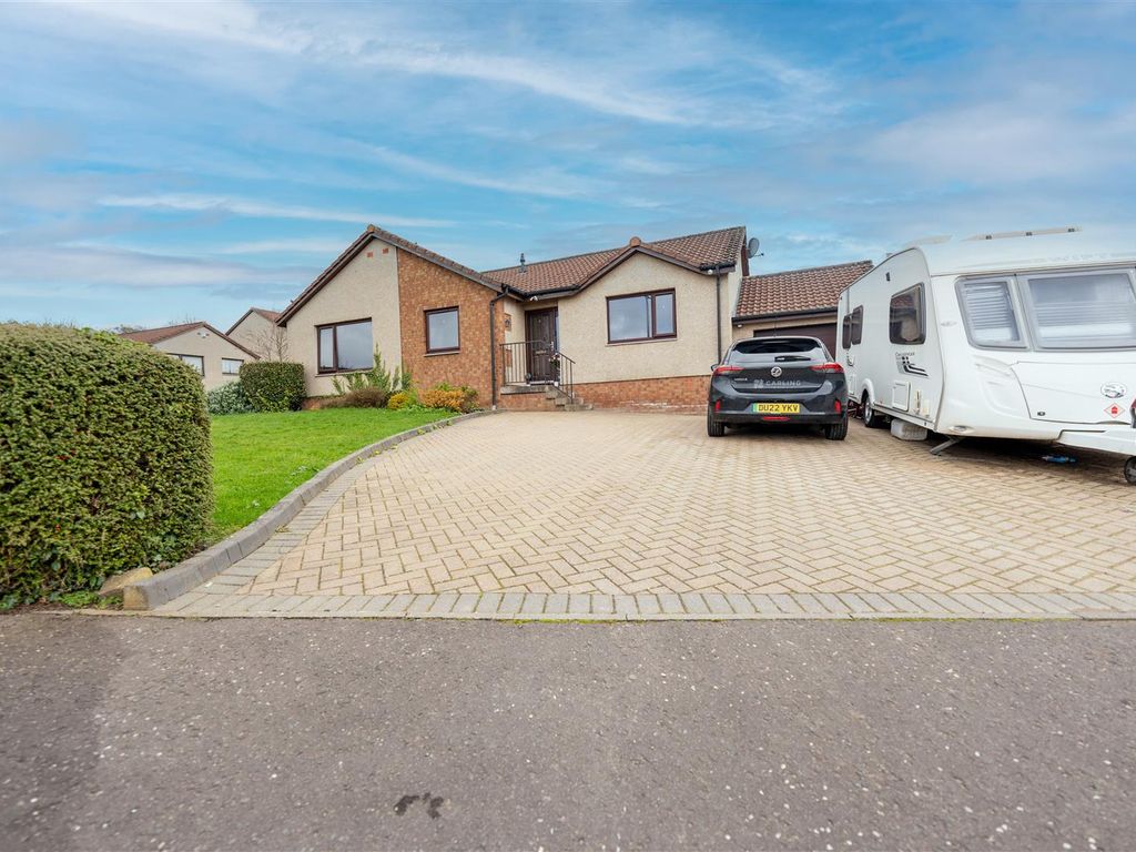 3 bed detached bungalow for sale in Ardestie Street, Monifieth, Dundee