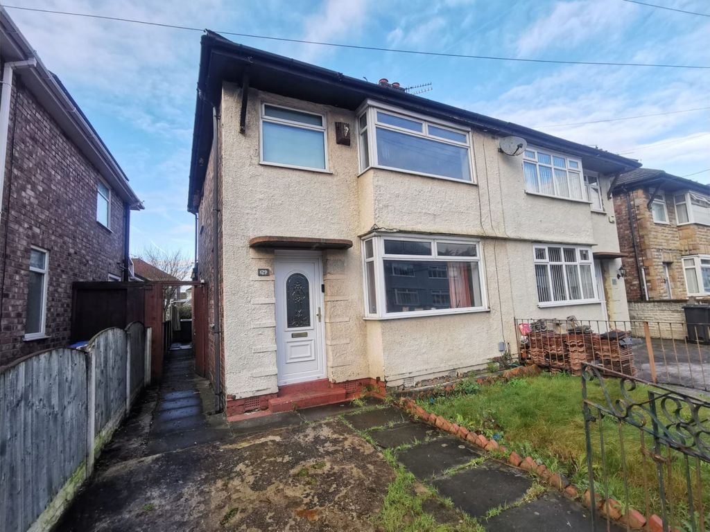 3 bed semidetached house for sale in Jeffereys Crescent, Liverpool L36