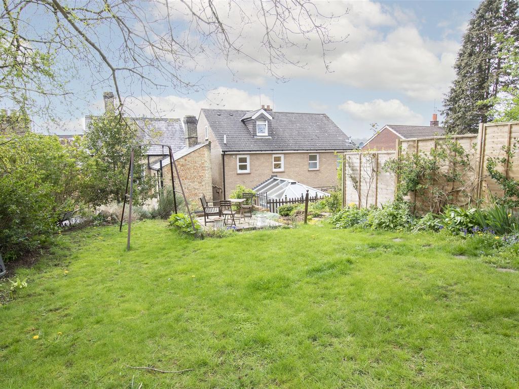 4 bed semidetached house for sale in Wellington Street, Hertford SG14