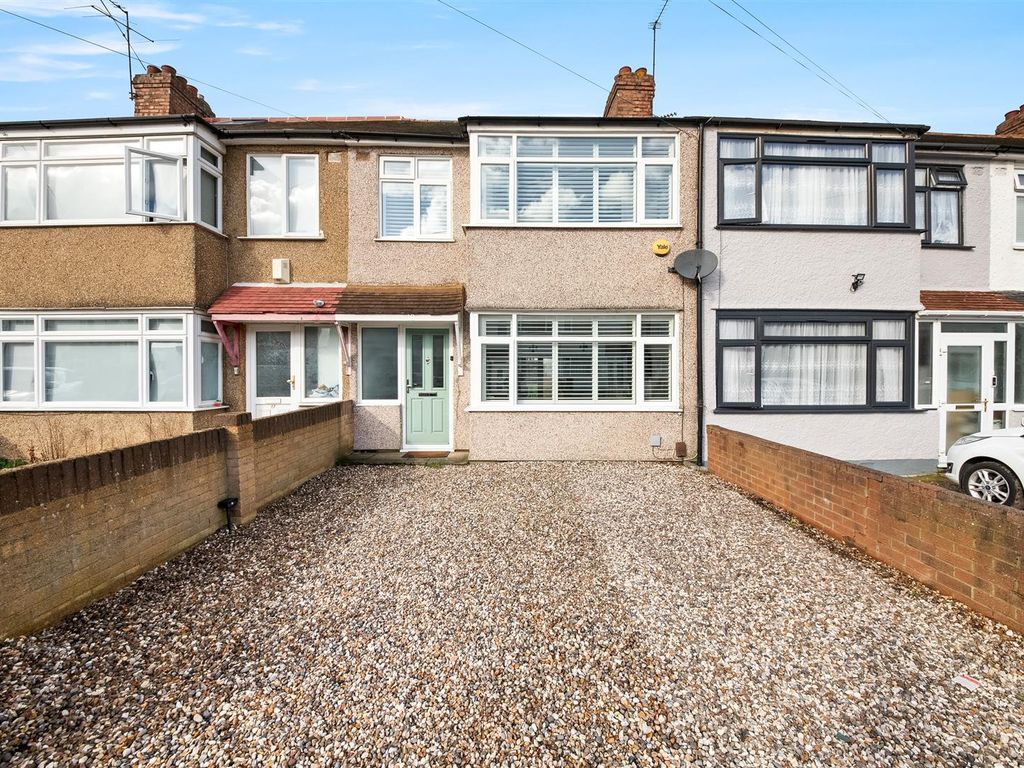 3 bed terraced house for sale in Oakleigh Road, Uxbridge UB10, £535,000