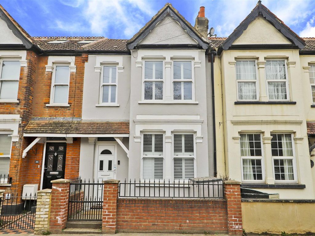 2 bed terraced house for sale in Tavistock Road, Yiewsley, West Drayton
