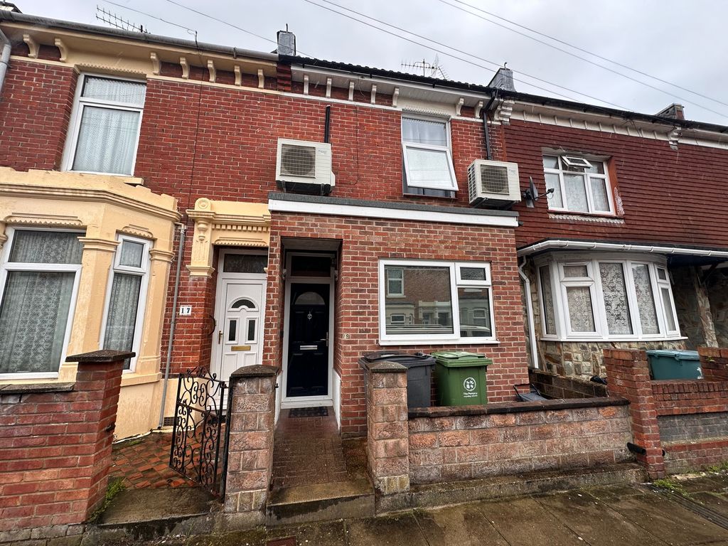 New home, 3 bed terraced house for sale in Seafield Road, Portsmouth
