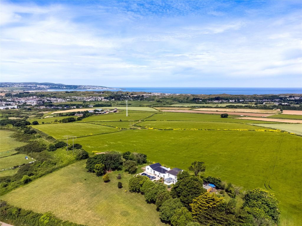 5 bed cottage for sale in Steamers Hill, Angarrack, Hayle, Cornwall