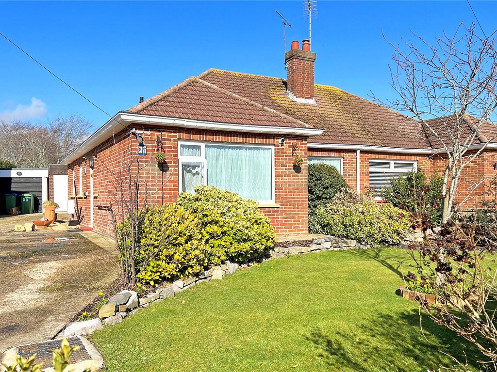 2 bed bungalow for sale in Palmer Road, Angmering, West Sussex BN16