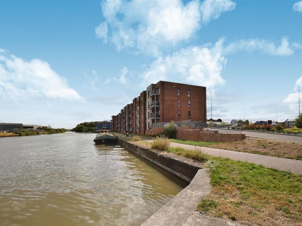 Hobbs Way, Gloucester GL2  