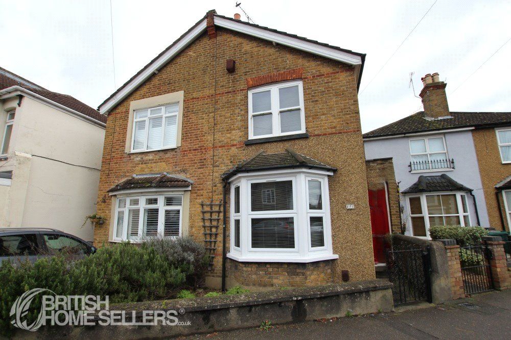 3 bed semidetached house for sale in Laleham Road, StainesUponThames, Surrey TW18, £440,000