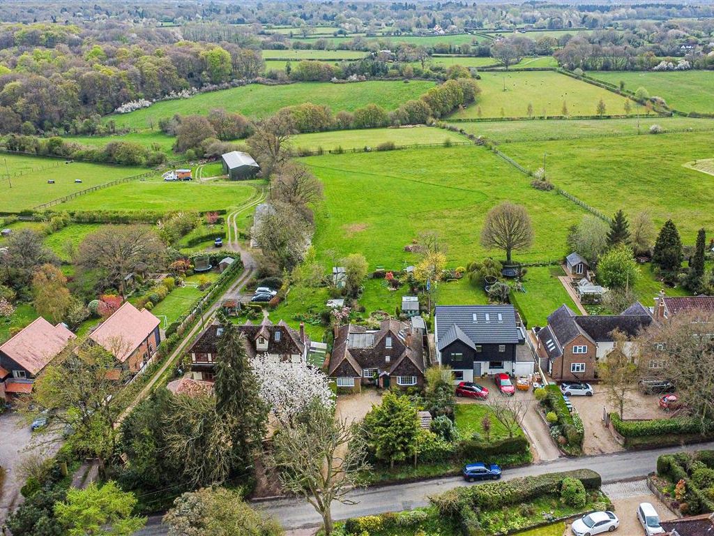 4 bed detached house for sale in Hemp Lane, Wigginton, Tring HP23 Zoopla